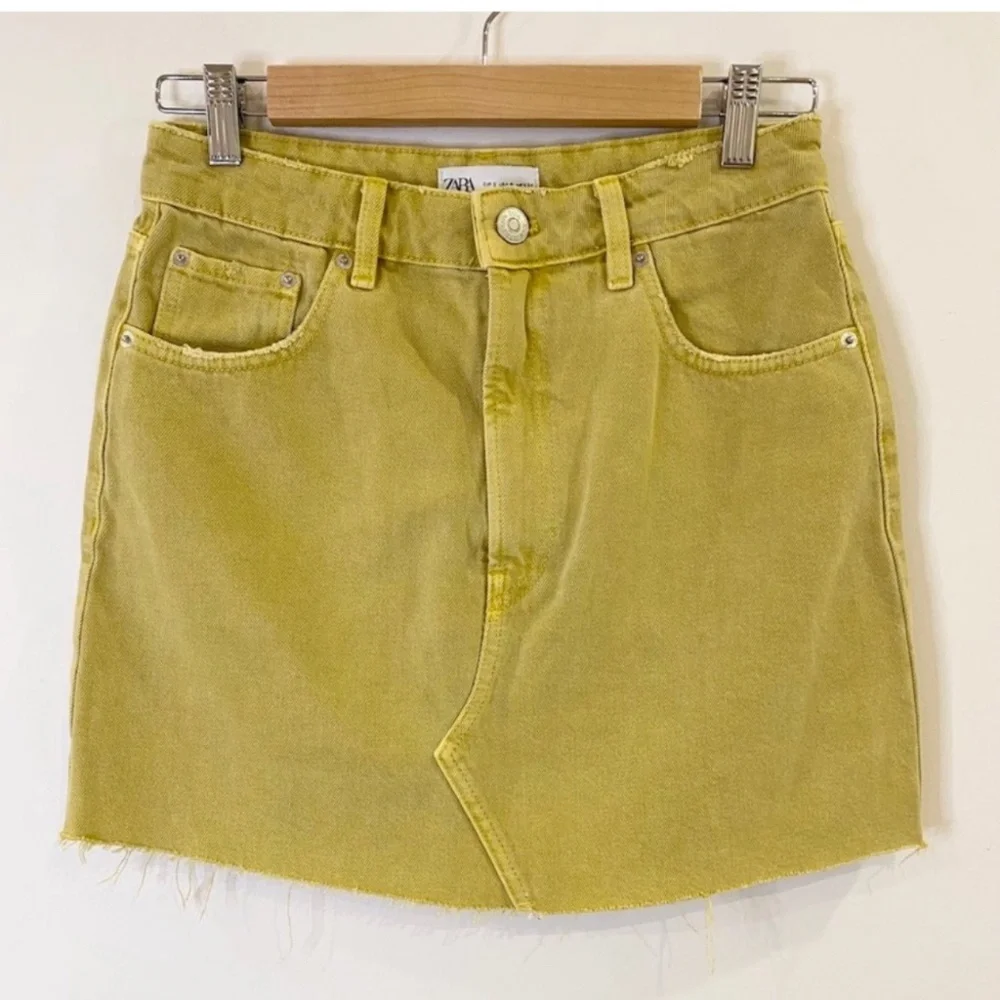 Zara Yellow/Mustard Jeans Skirt Size S